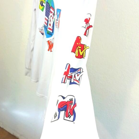 MTv WHITE T-shirt Mens Sz M Long Sleeve Unisex Colorful Retro Burnout Preppy VNT - Picture 3 of 5